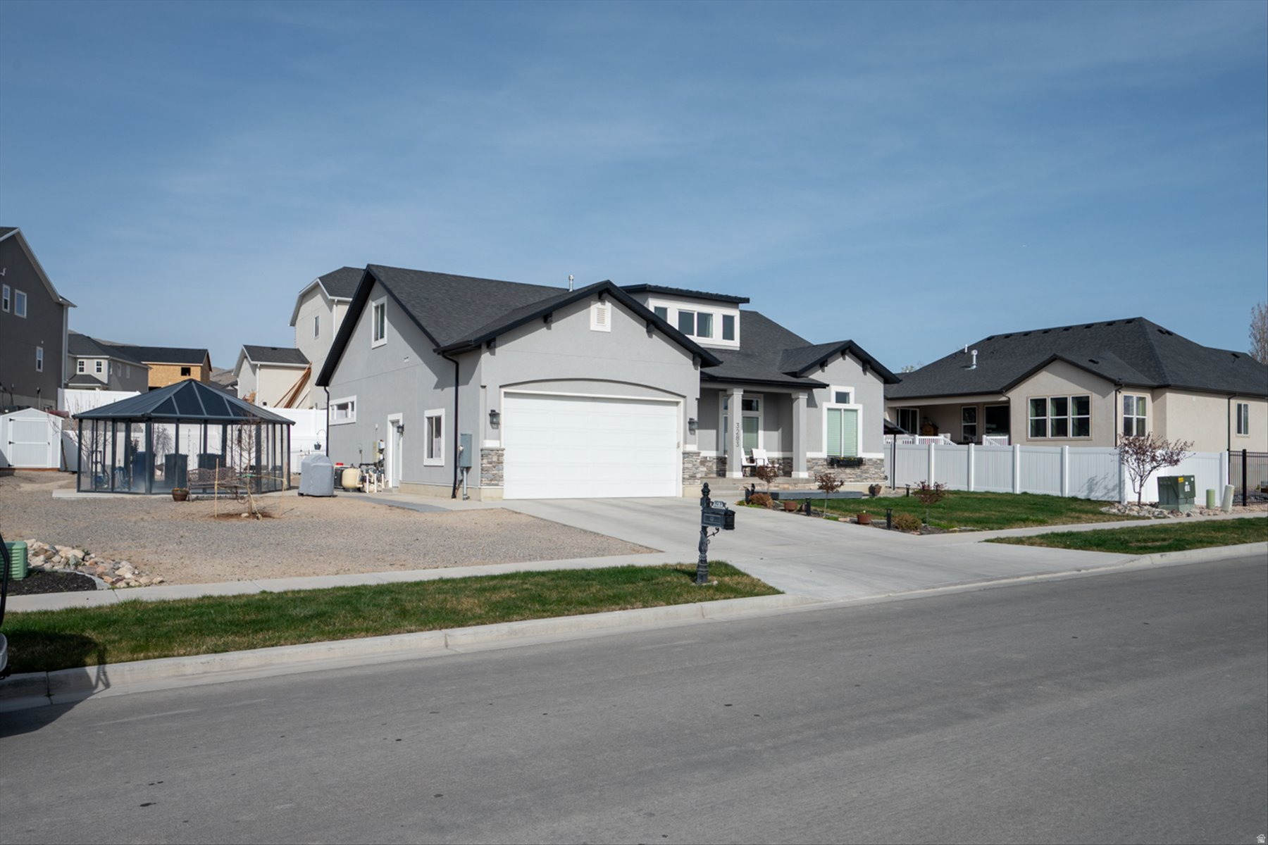 HERON HILLS - Residential