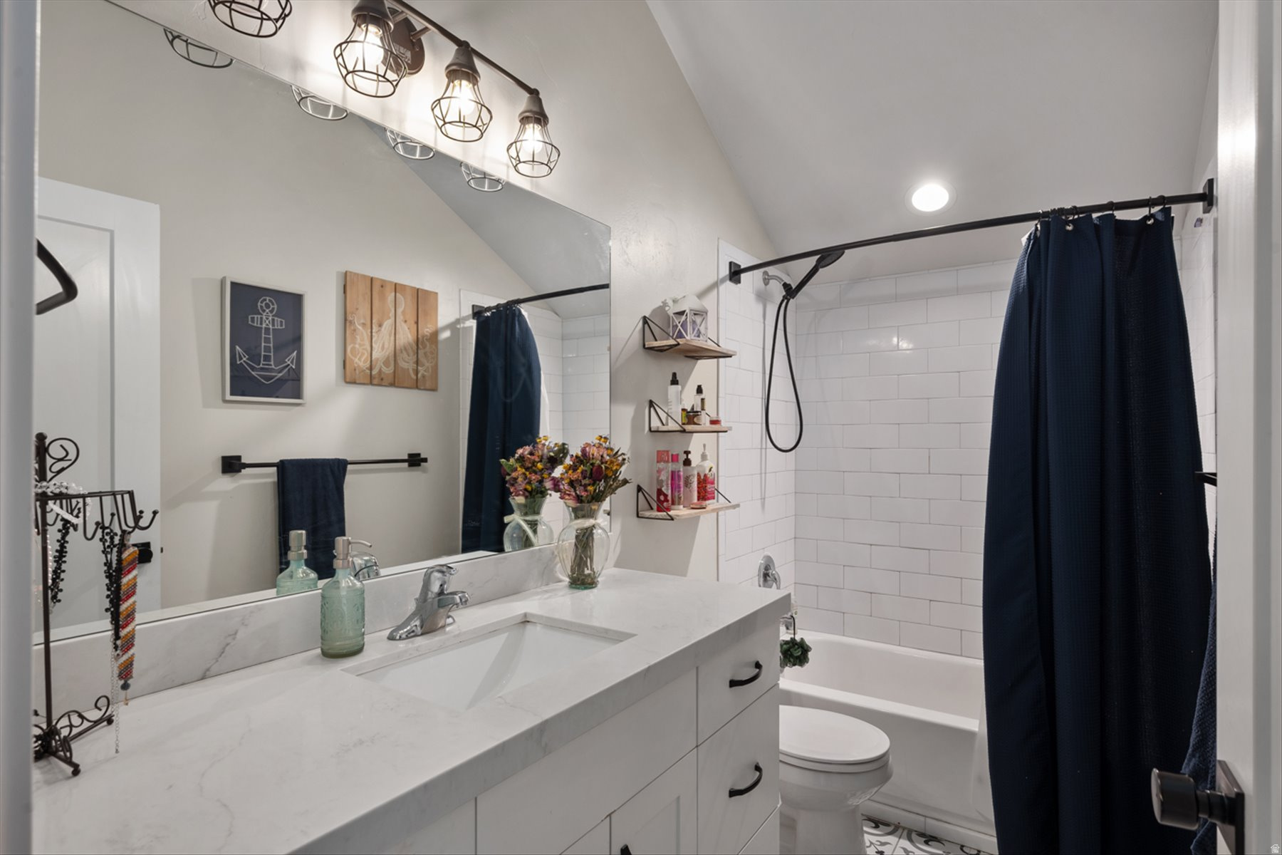 HERON HILLS - Residential