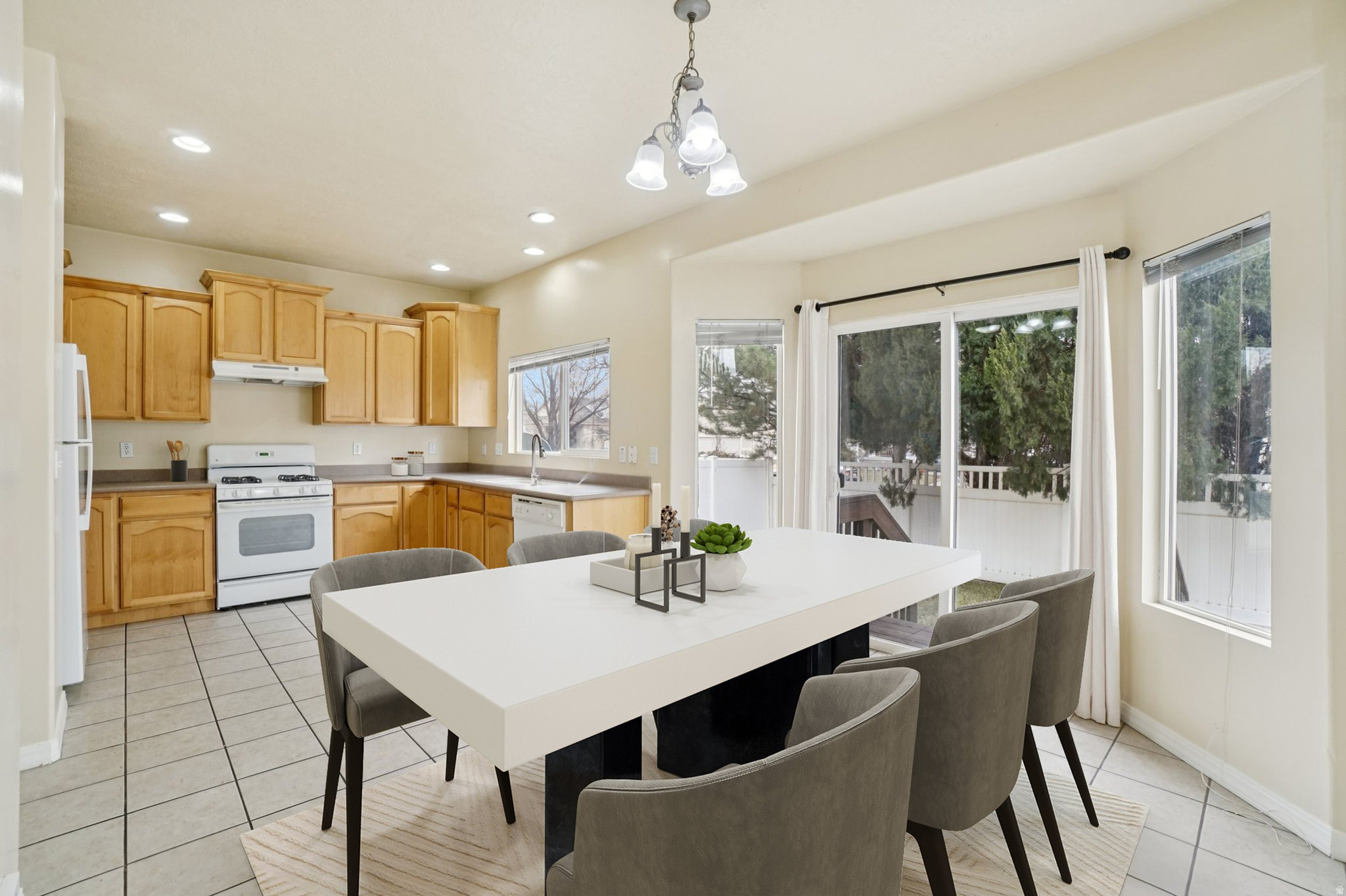 VILLAGES AT STONEGATE - Residential