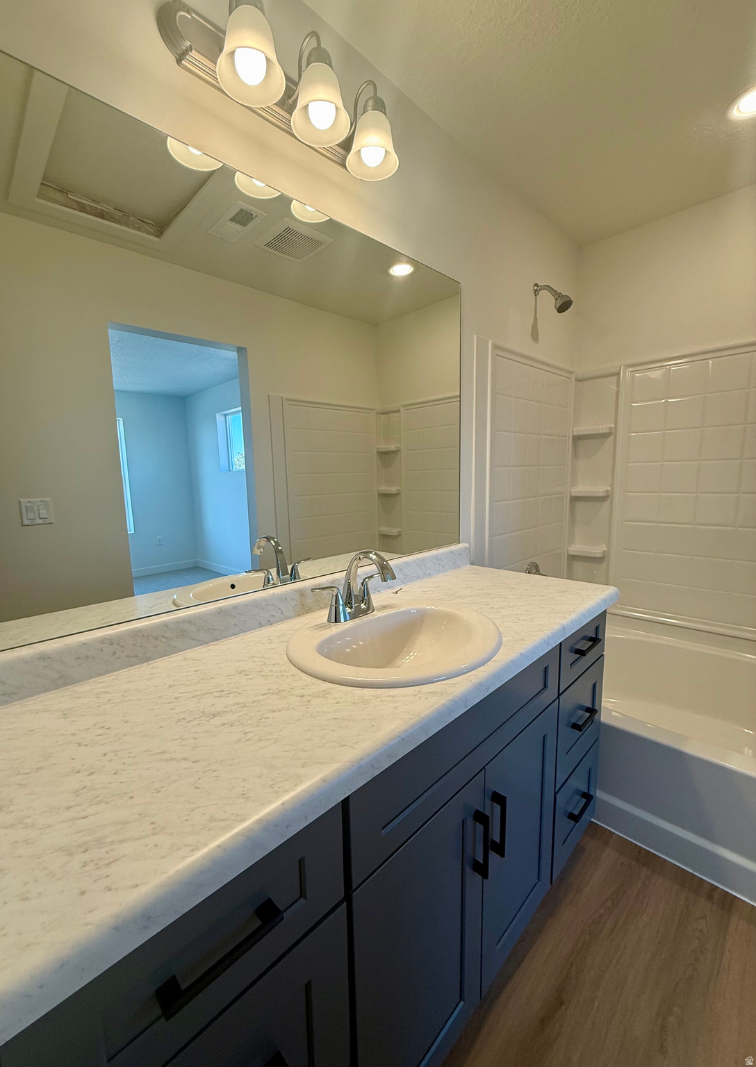 TOWNS ON MAIN - Residential