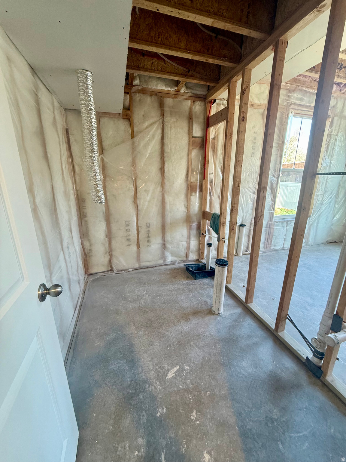 TOWNS ON MAIN - Residential