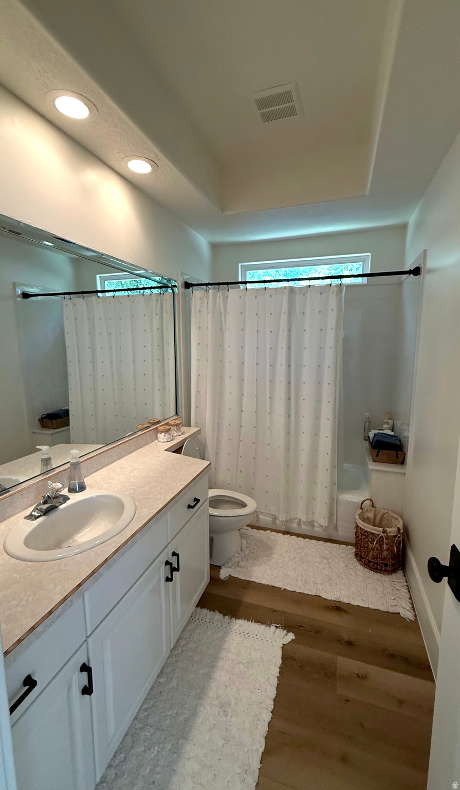 LAGUNA AT GREEN SPRINGS - Residential