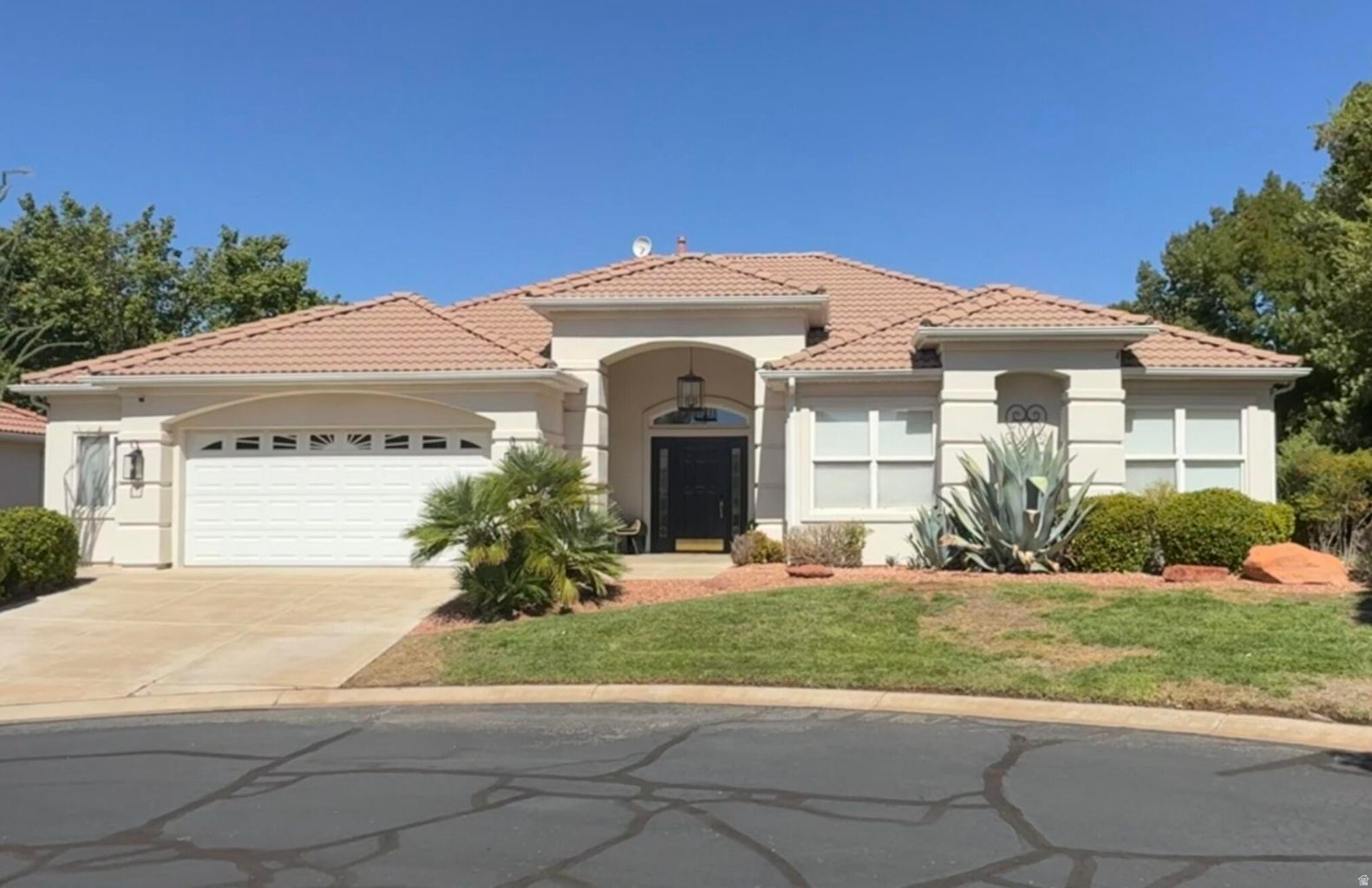 LAGUNA AT GREEN SPRINGS - Residential