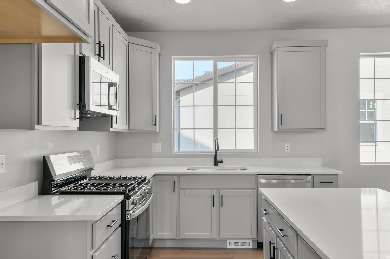 GABLER'S GROVE COLLECTION 614 - Residential