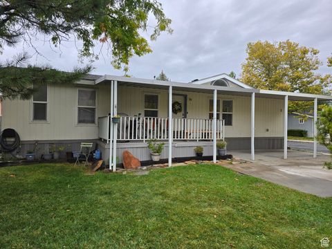 Photo of 1025 N 300 W #1, Springville, UT 84663 (MLS # 2116603)