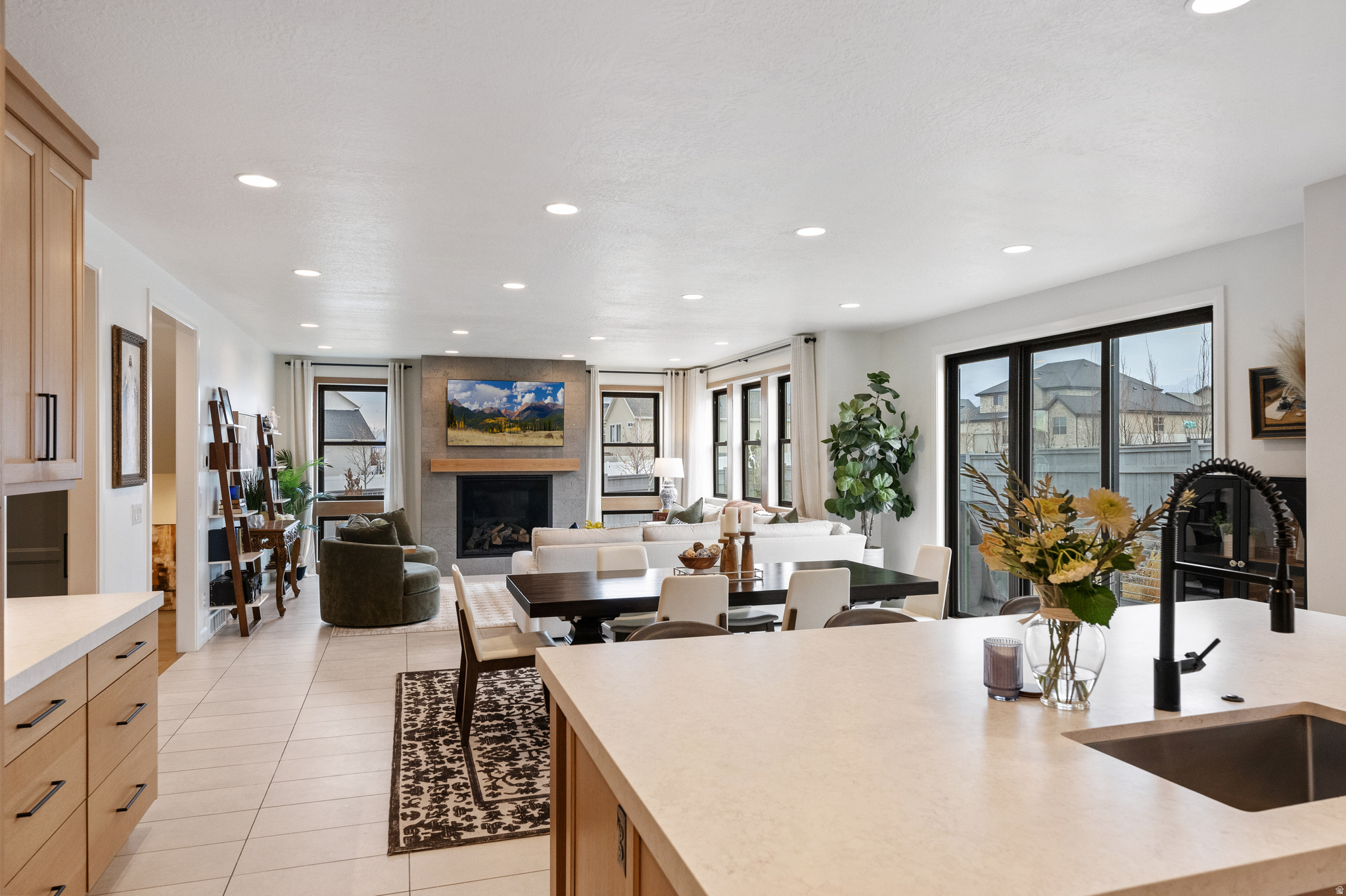 WILLOW CREEK - Residential