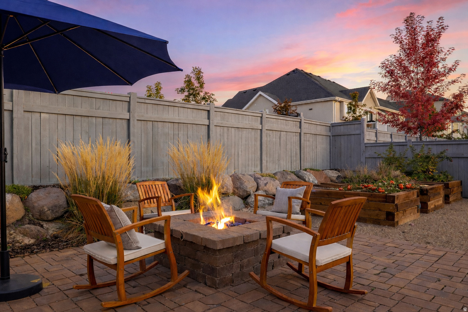 WILLOW CREEK - Residential