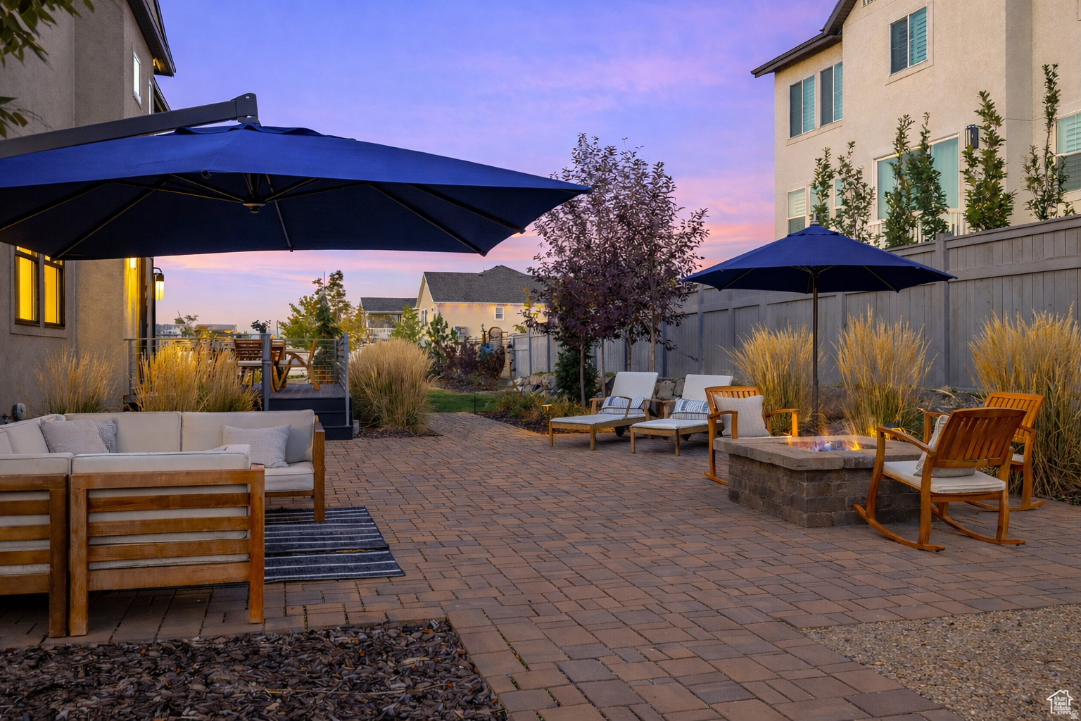 WILLOW CREEK - Residential