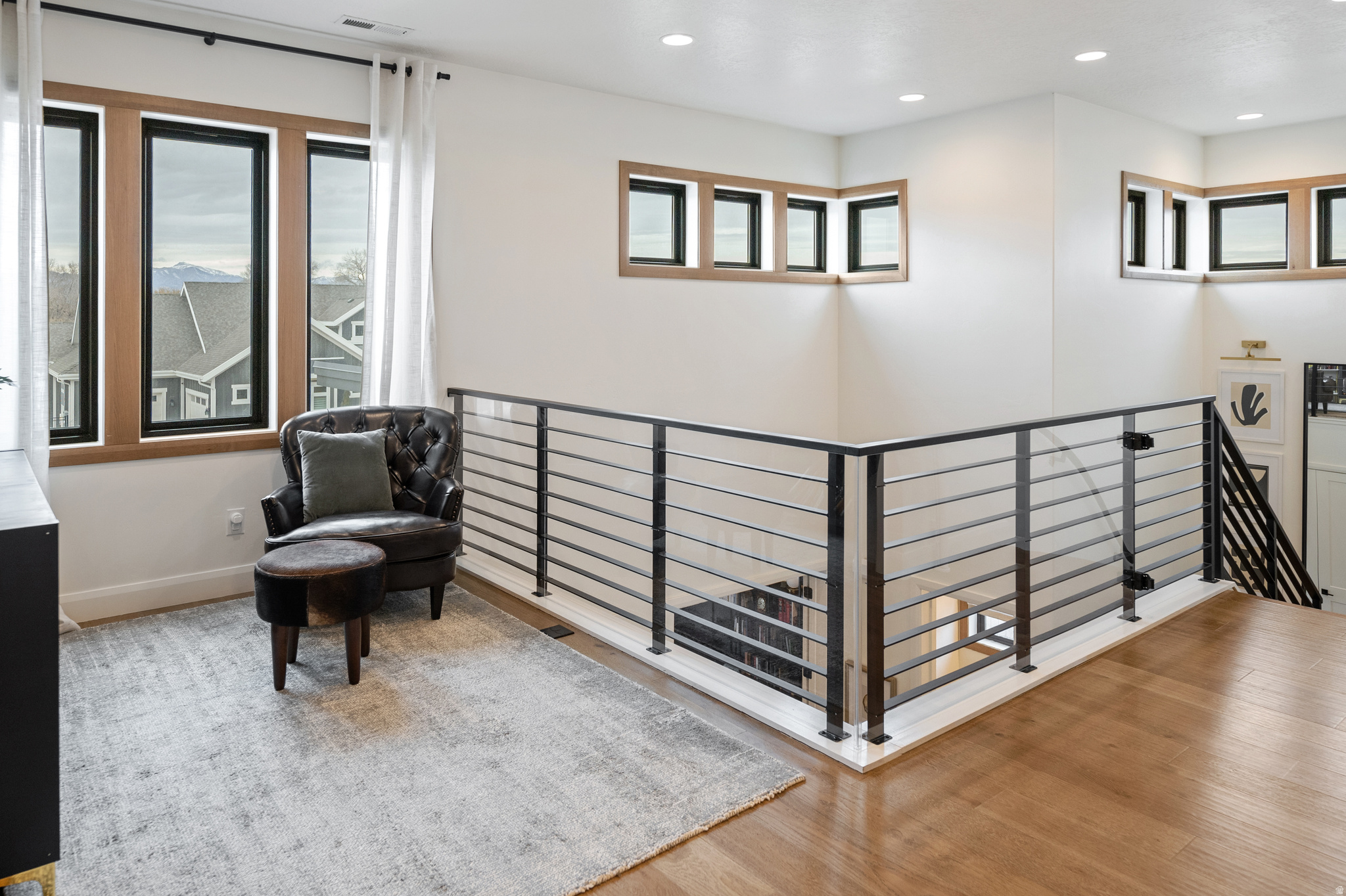 WILLOW CREEK - Residential