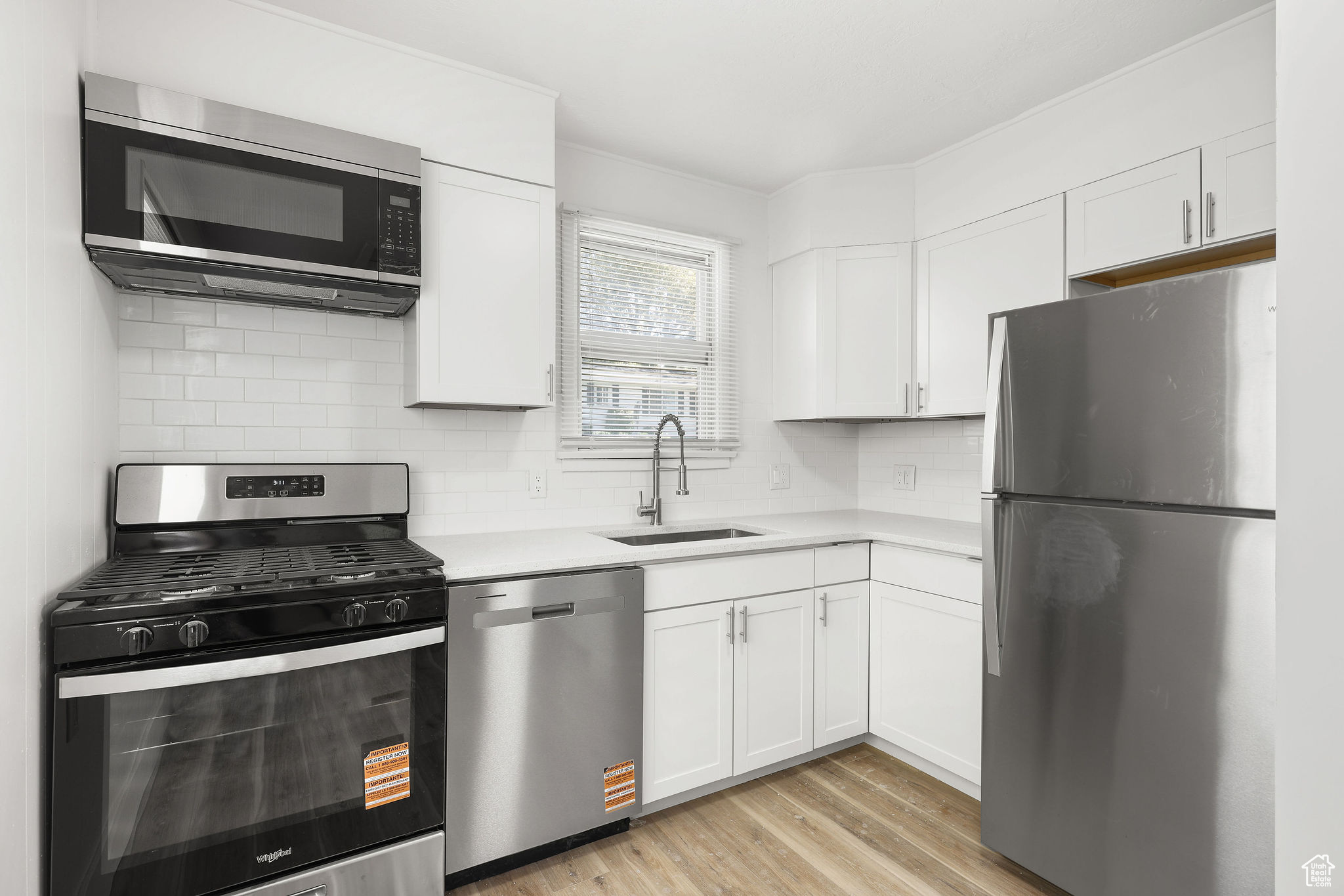 GRANDVIEW ACRES - Residential