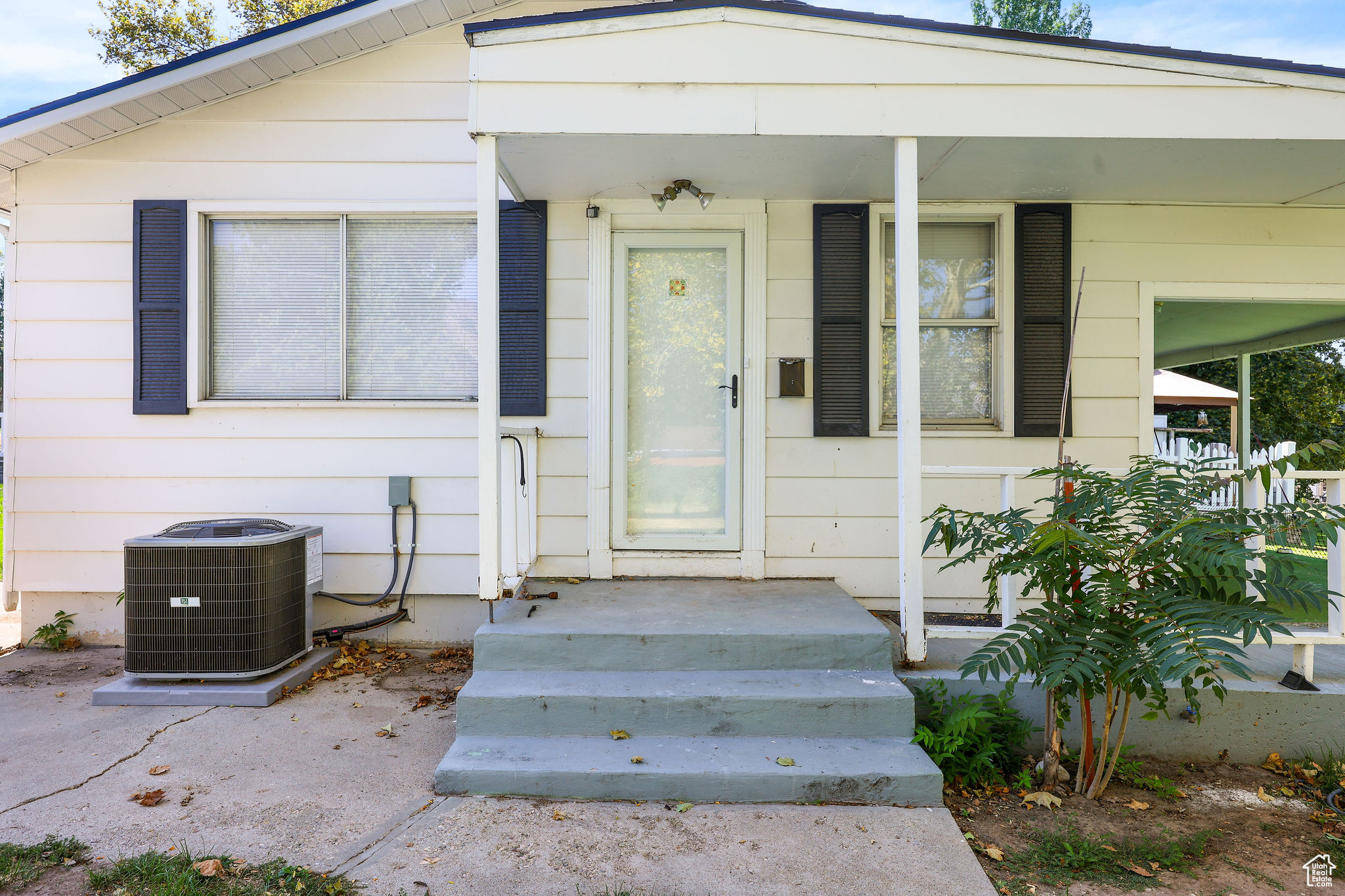 GRANDVIEW ACRES - Residential