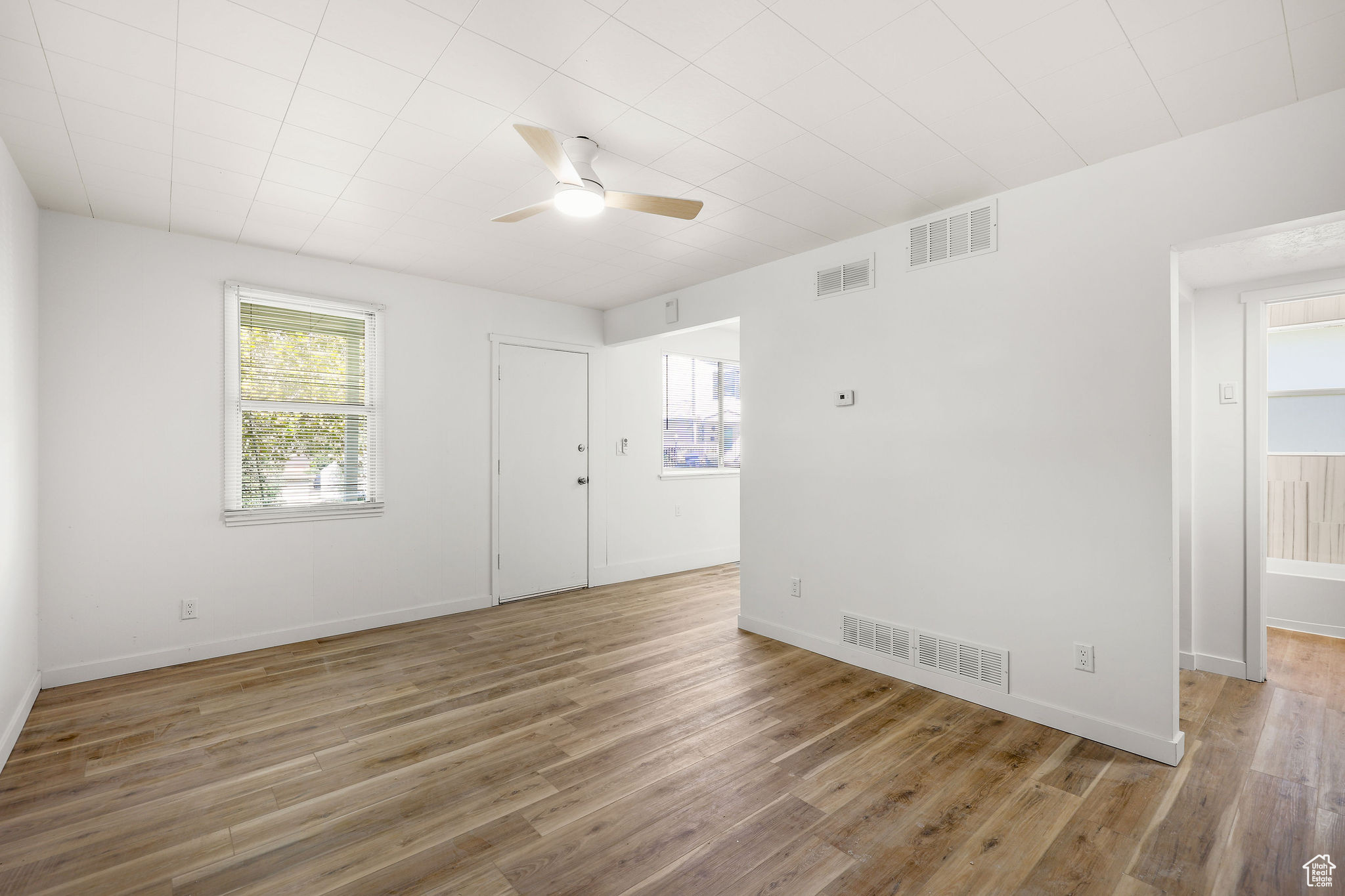 GRANDVIEW ACRES - Residential