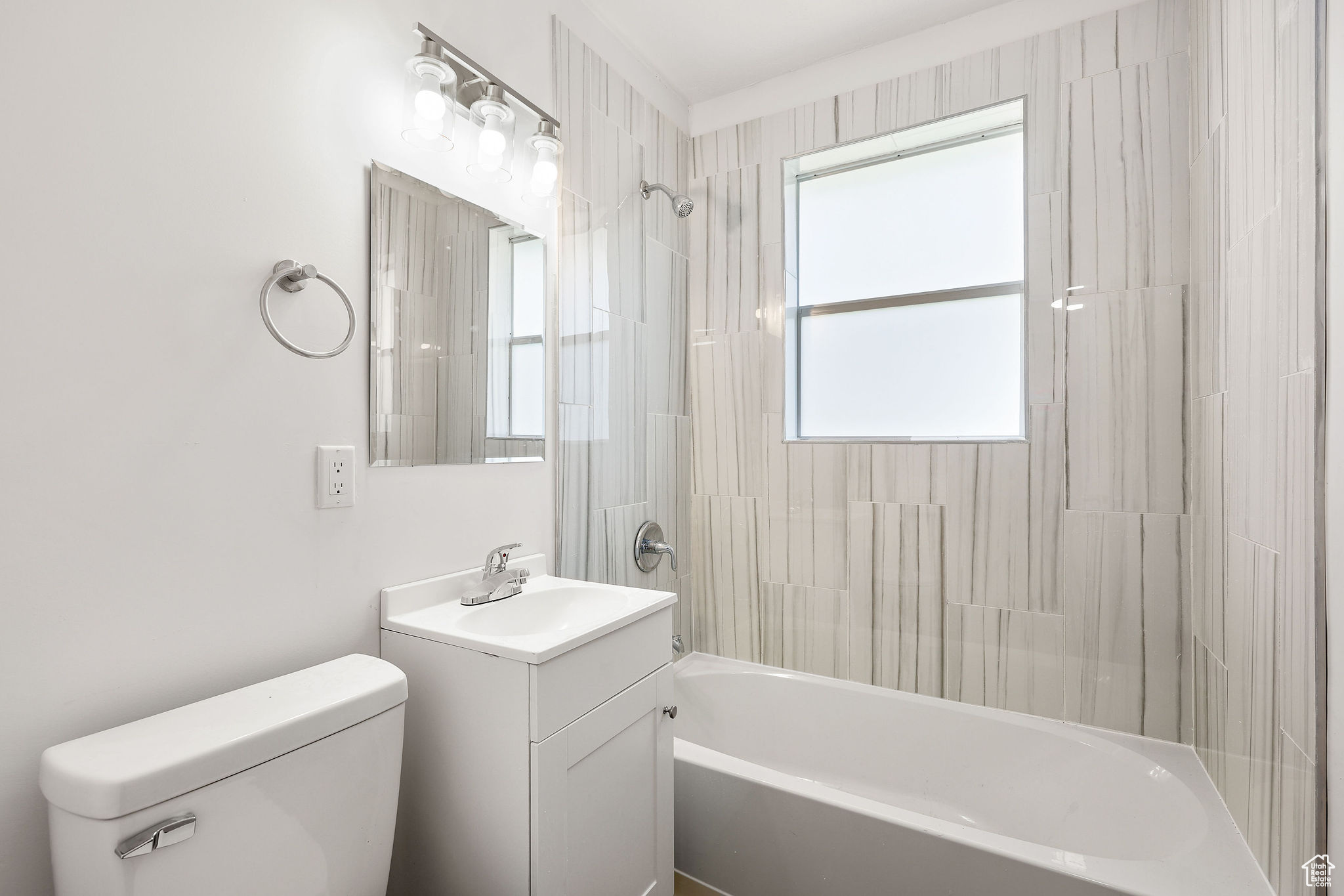 GRANDVIEW ACRES - Residential