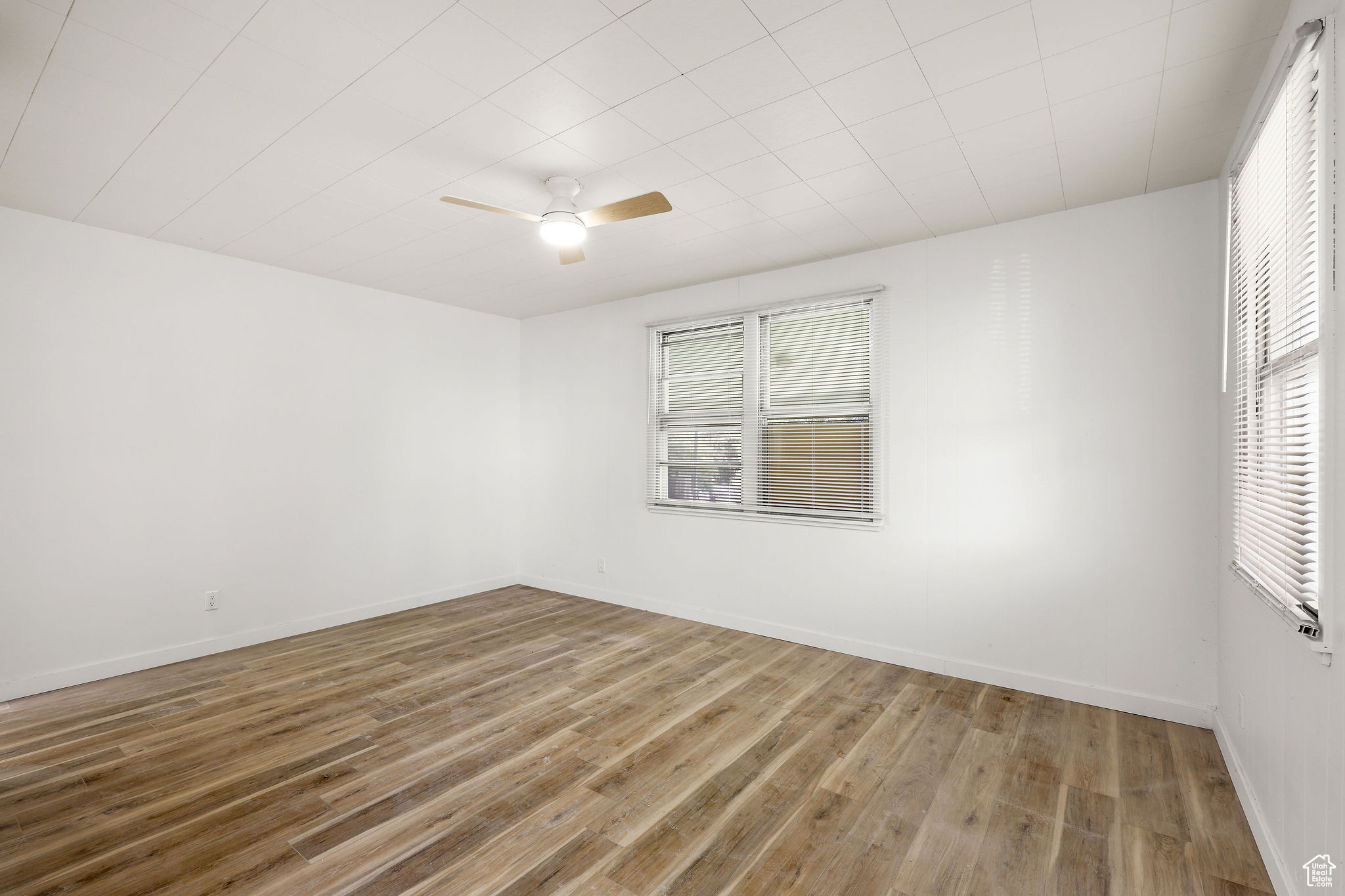 GRANDVIEW ACRES - Residential