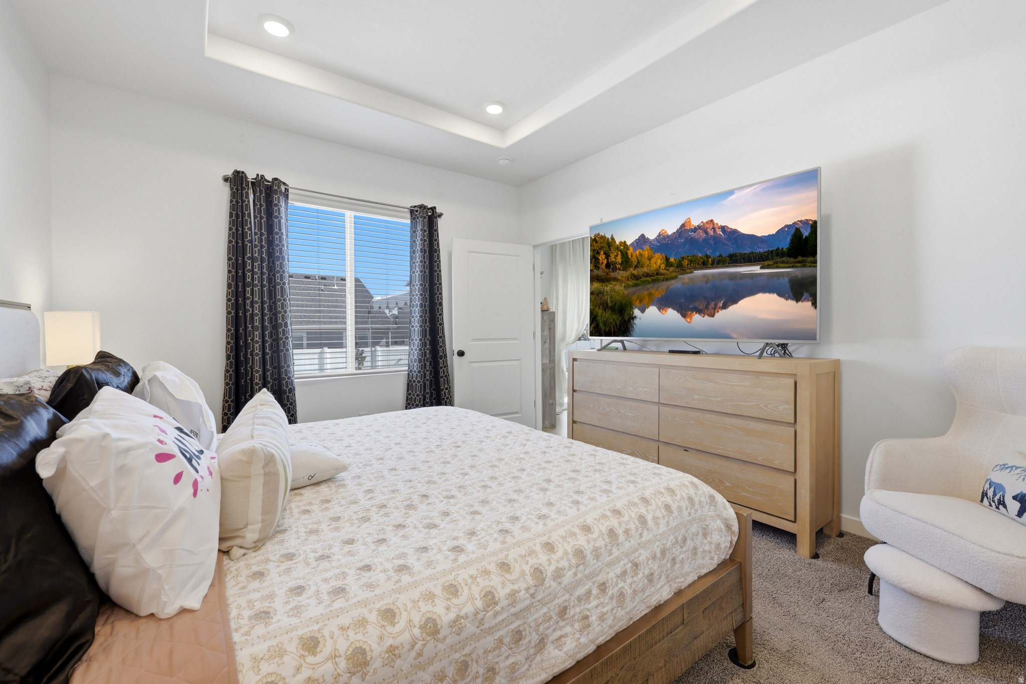 LEXINGTON GREENS AT OVERLAKE SUBDIVISION - Residential