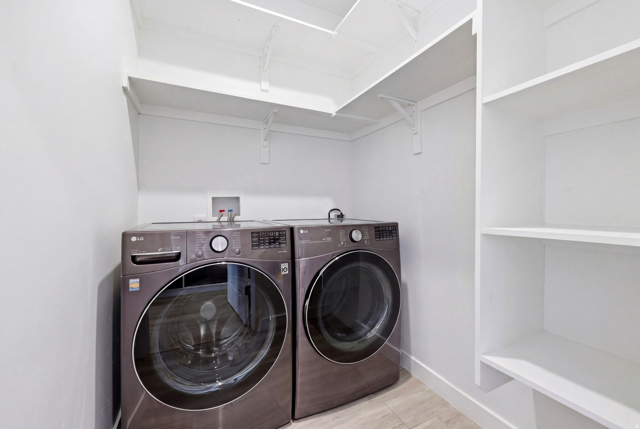 LEXINGTON GREENS AT OVERLAKE SUBDIVISION - Residential