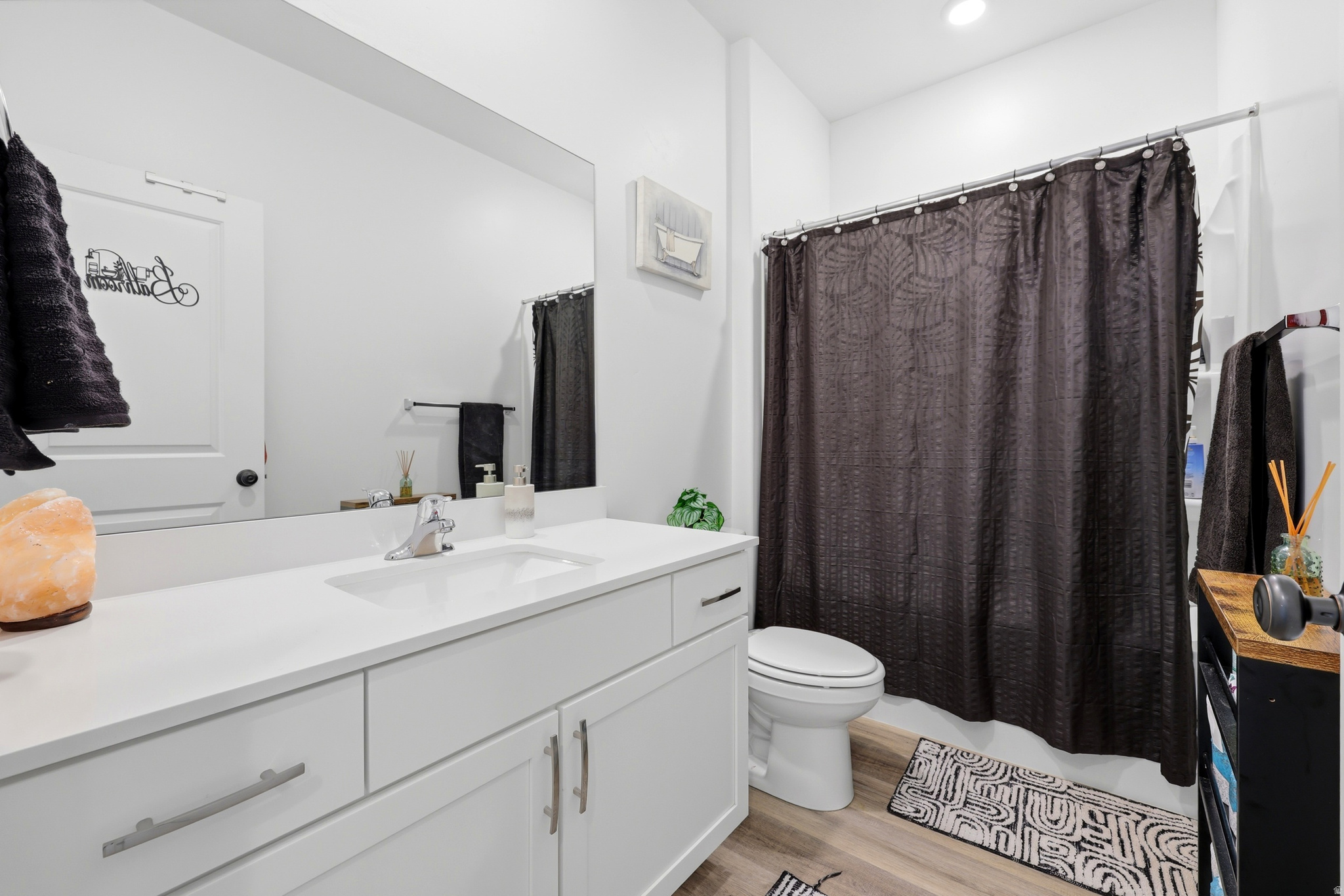 LEXINGTON GREENS AT OVERLAKE SUBDIVISION - Residential