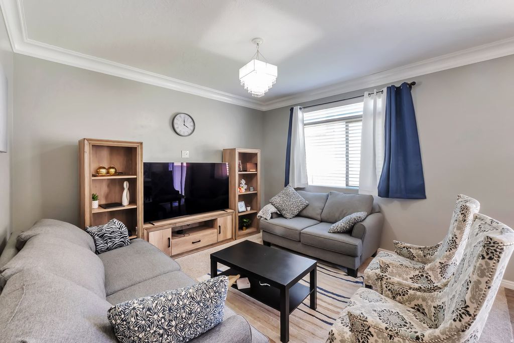 Photo of 611 E AUTUMN BRANCH WAY S, Draper, UT 84020 (MLS # 2164884)