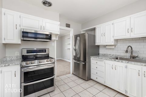 Tiny photo for 481 N 150 E, Kaysville, UT 84037 (MLS # 2140679)