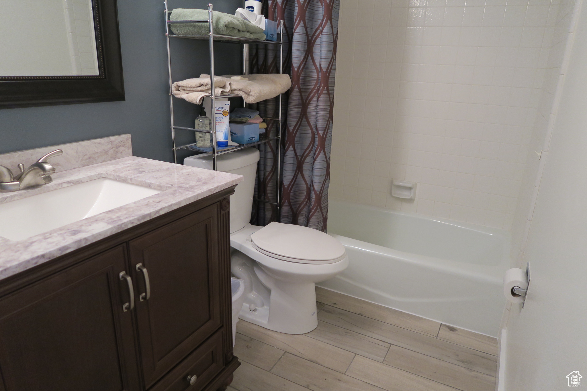 PONDEROSA - Residential Lease