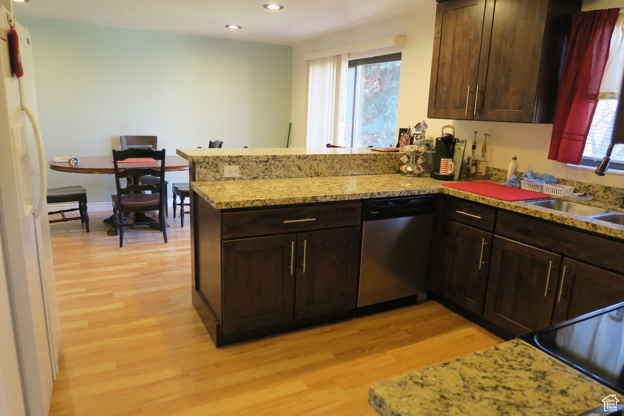 PONDEROSA - Residential Lease