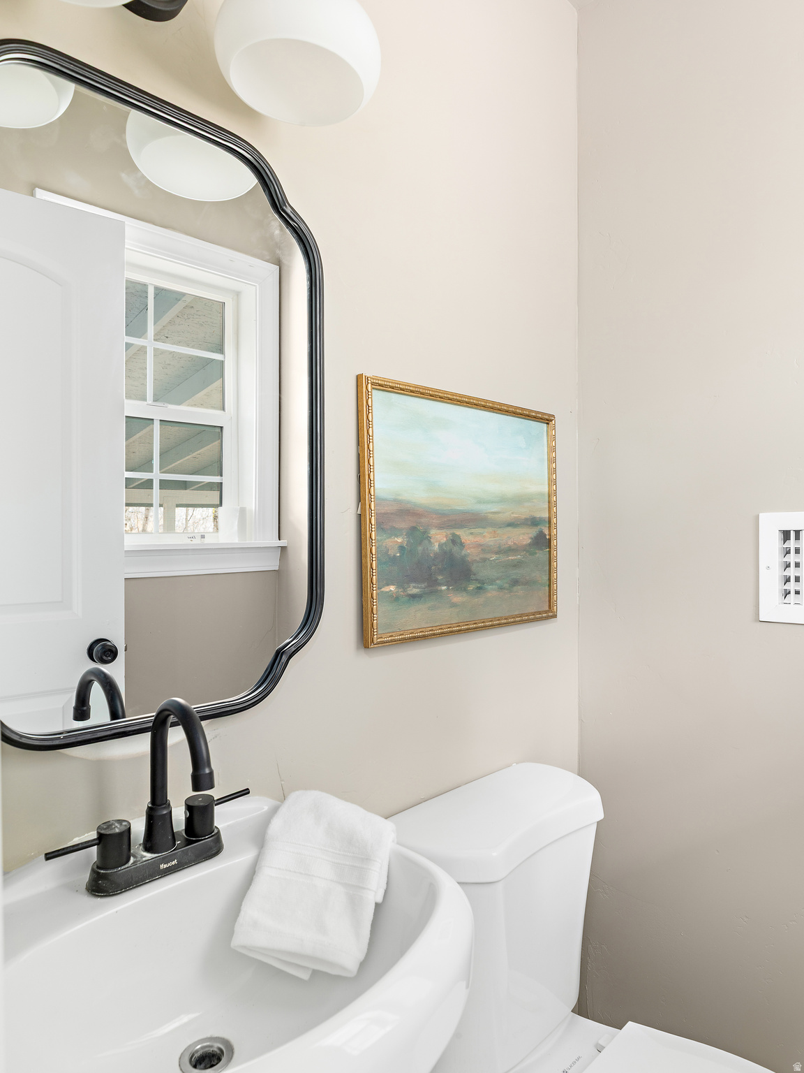 BLOCK 1 UNIVERSITY PLACE - Residential