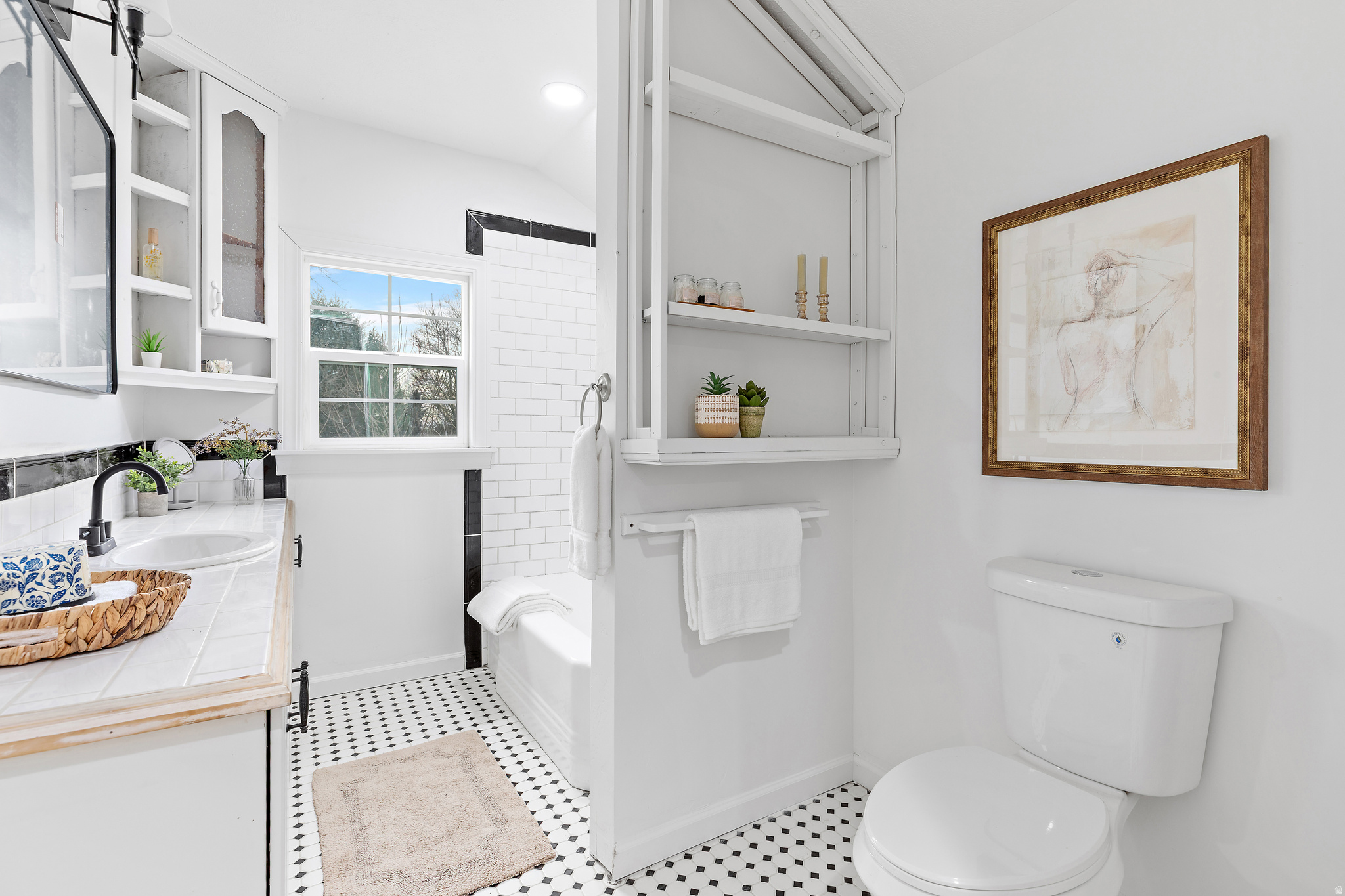 BLOCK 1 UNIVERSITY PLACE - Residential