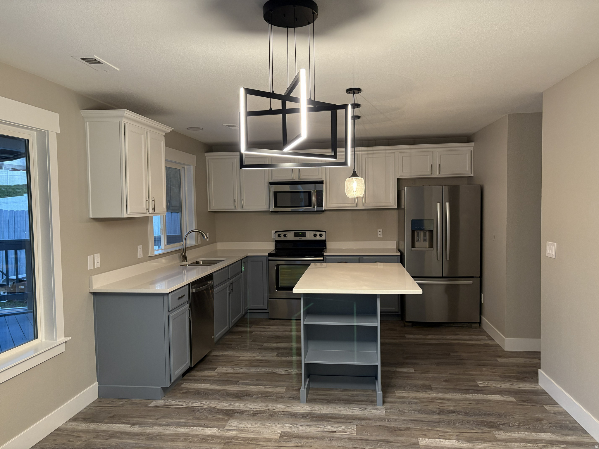 SOUTH MOUNTAIN - Residential