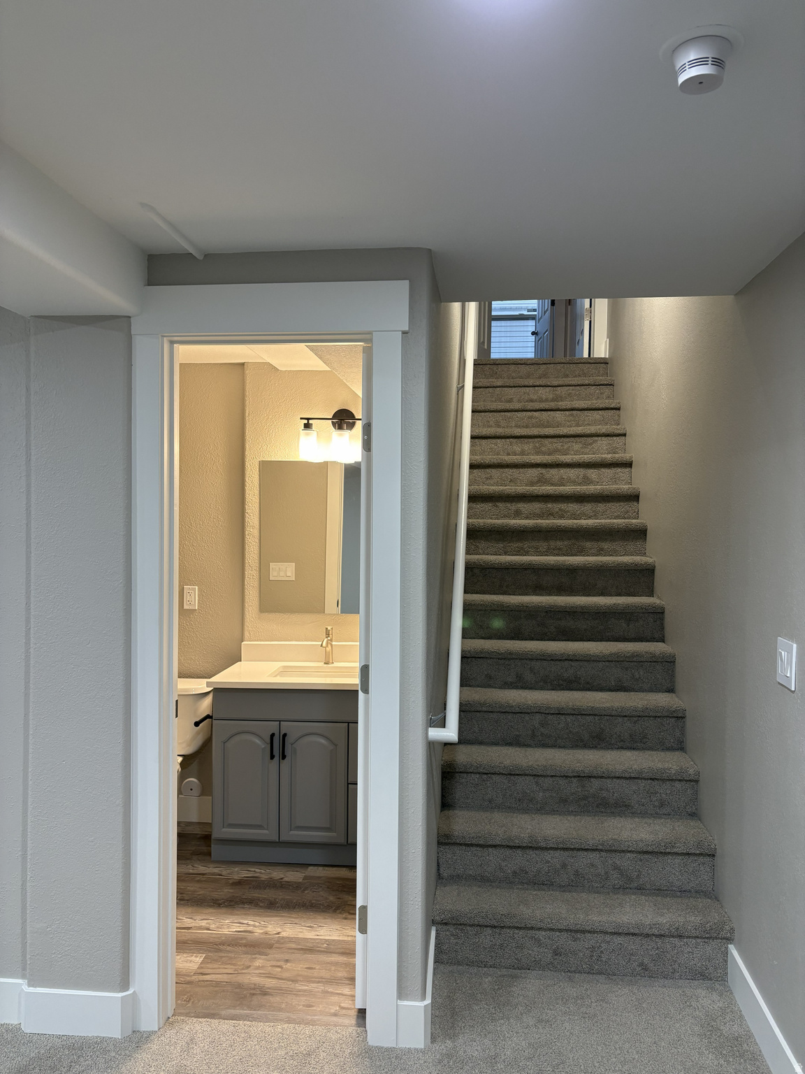 SOUTH MOUNTAIN - Residential