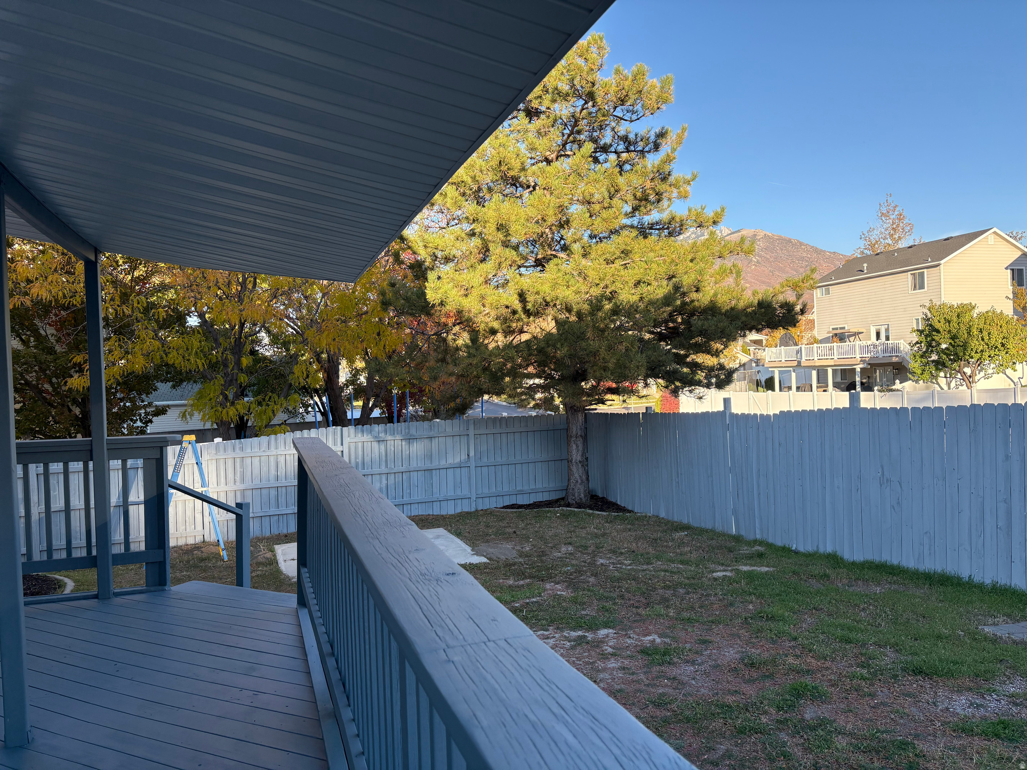 SOUTH MOUNTAIN - Residential