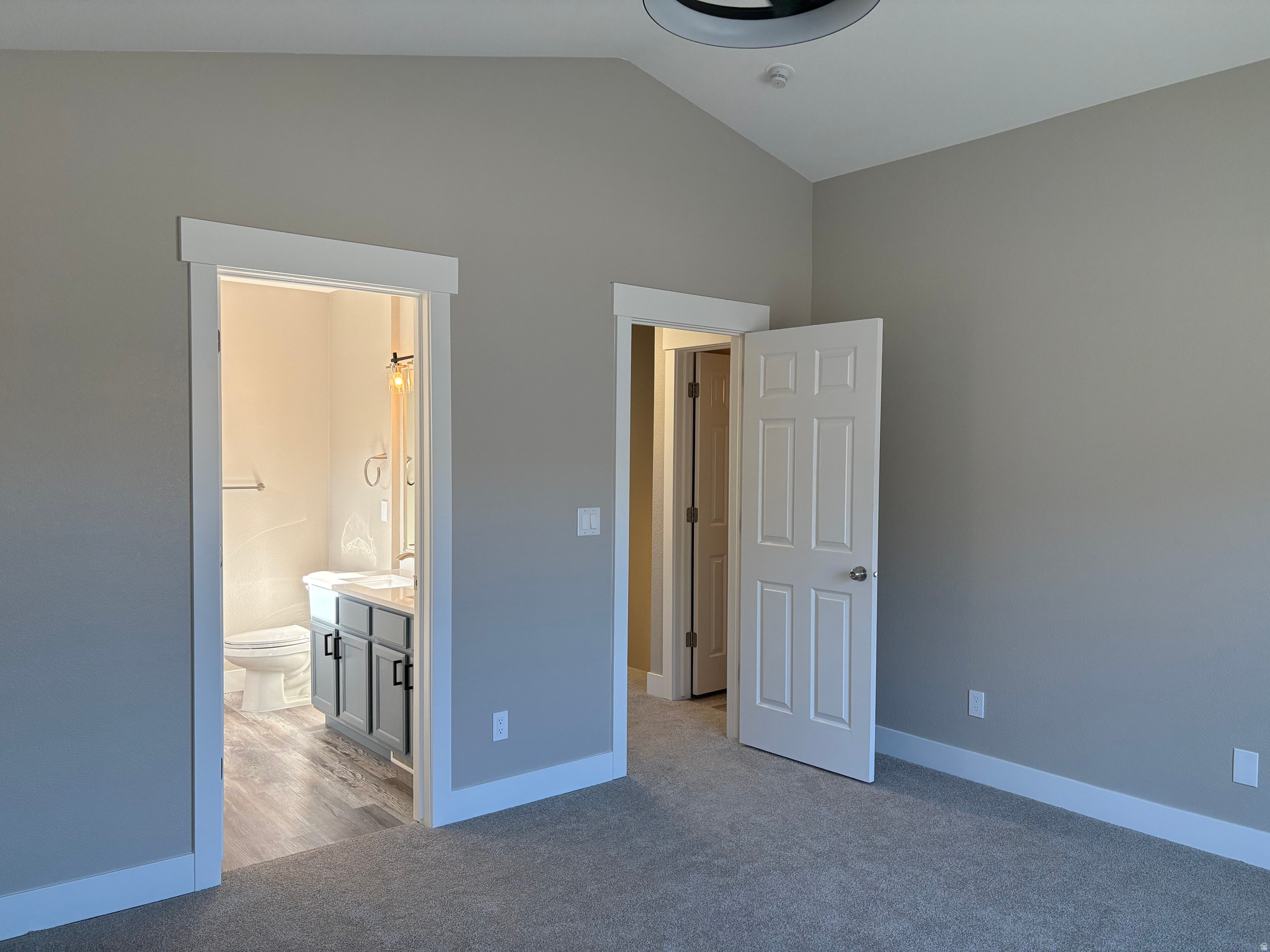 SOUTH MOUNTAIN - Residential