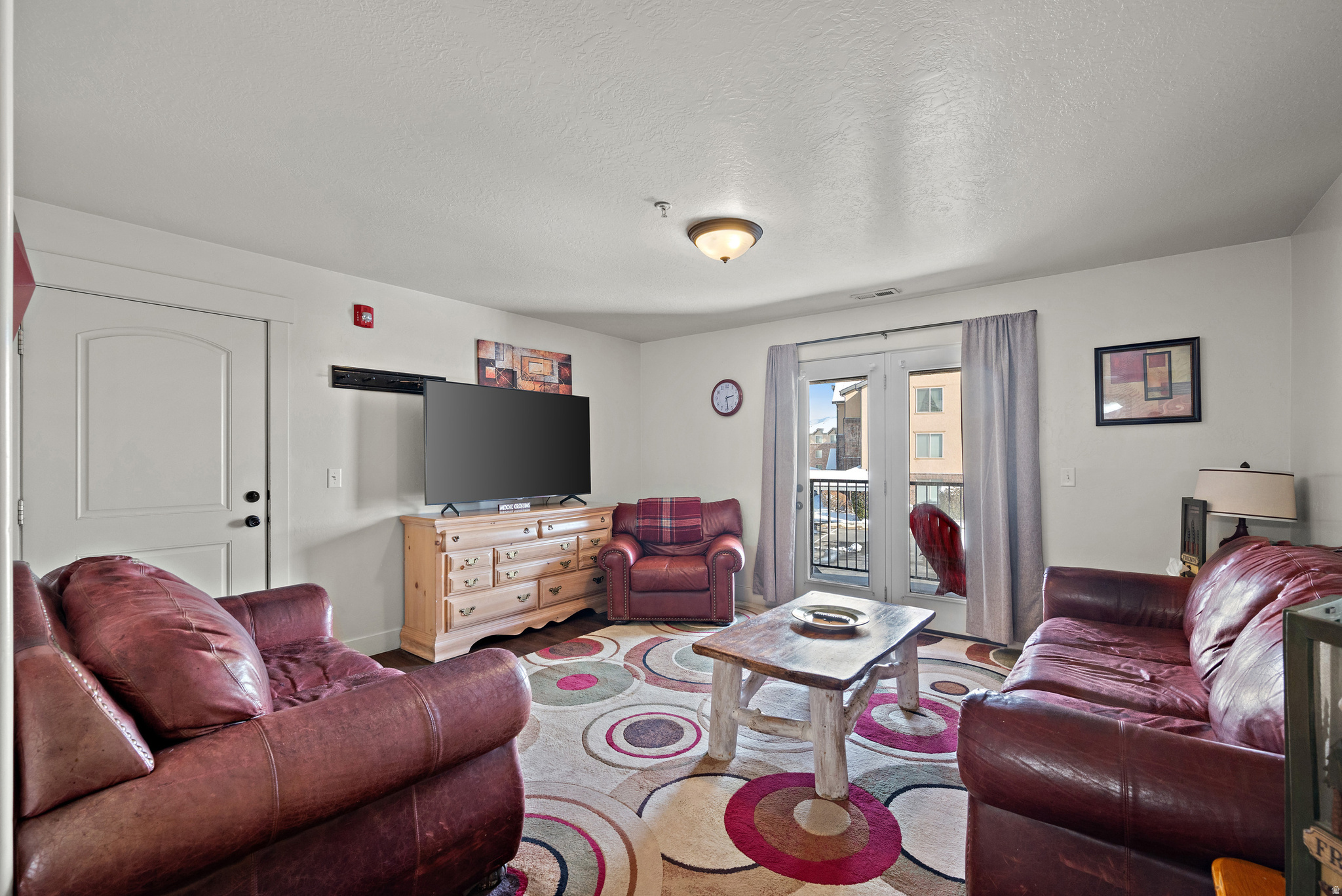 RIDGESTONE CONDOS - Residential