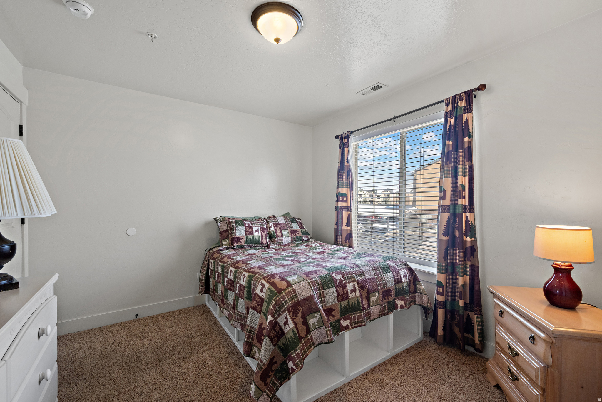 RIDGESTONE CONDOS - Residential