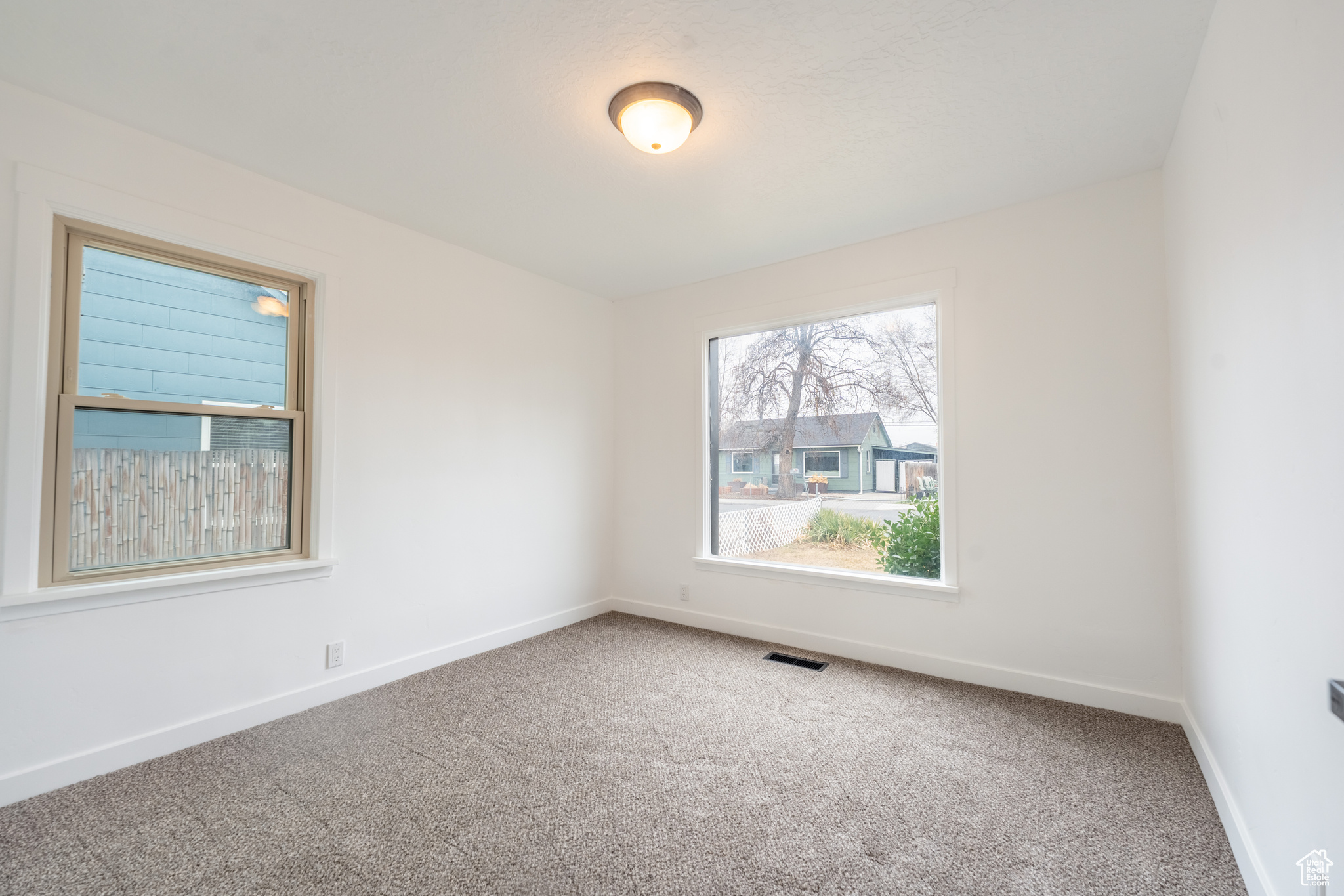 909 E Antelope Dr #325, Eagle Mountain, Utah image 10