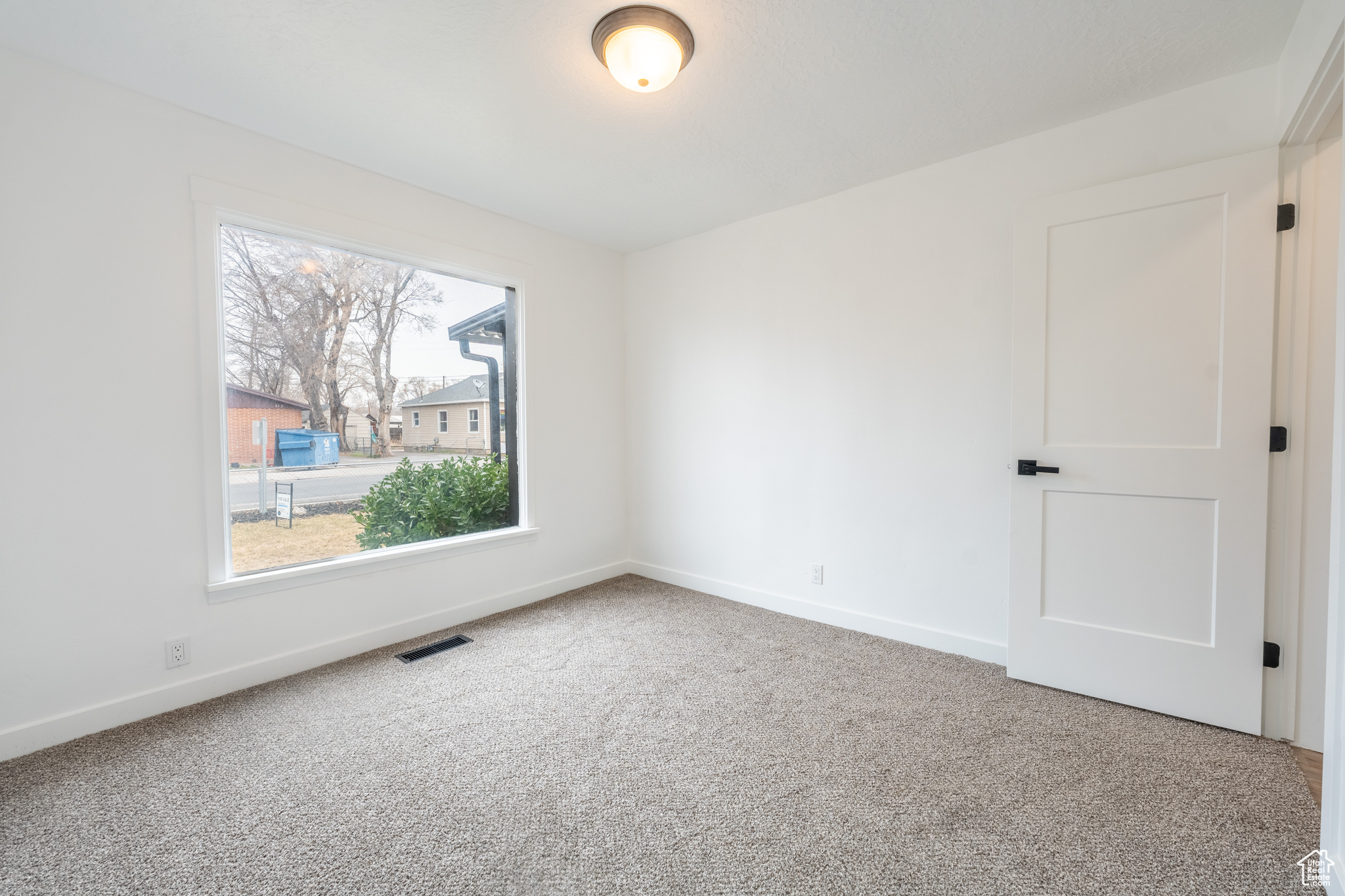 909 E Antelope Dr #325, Eagle Mountain, Utah image 9