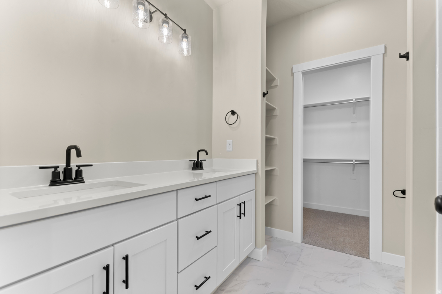 DAYBREAK CASCADES 406 - Residential