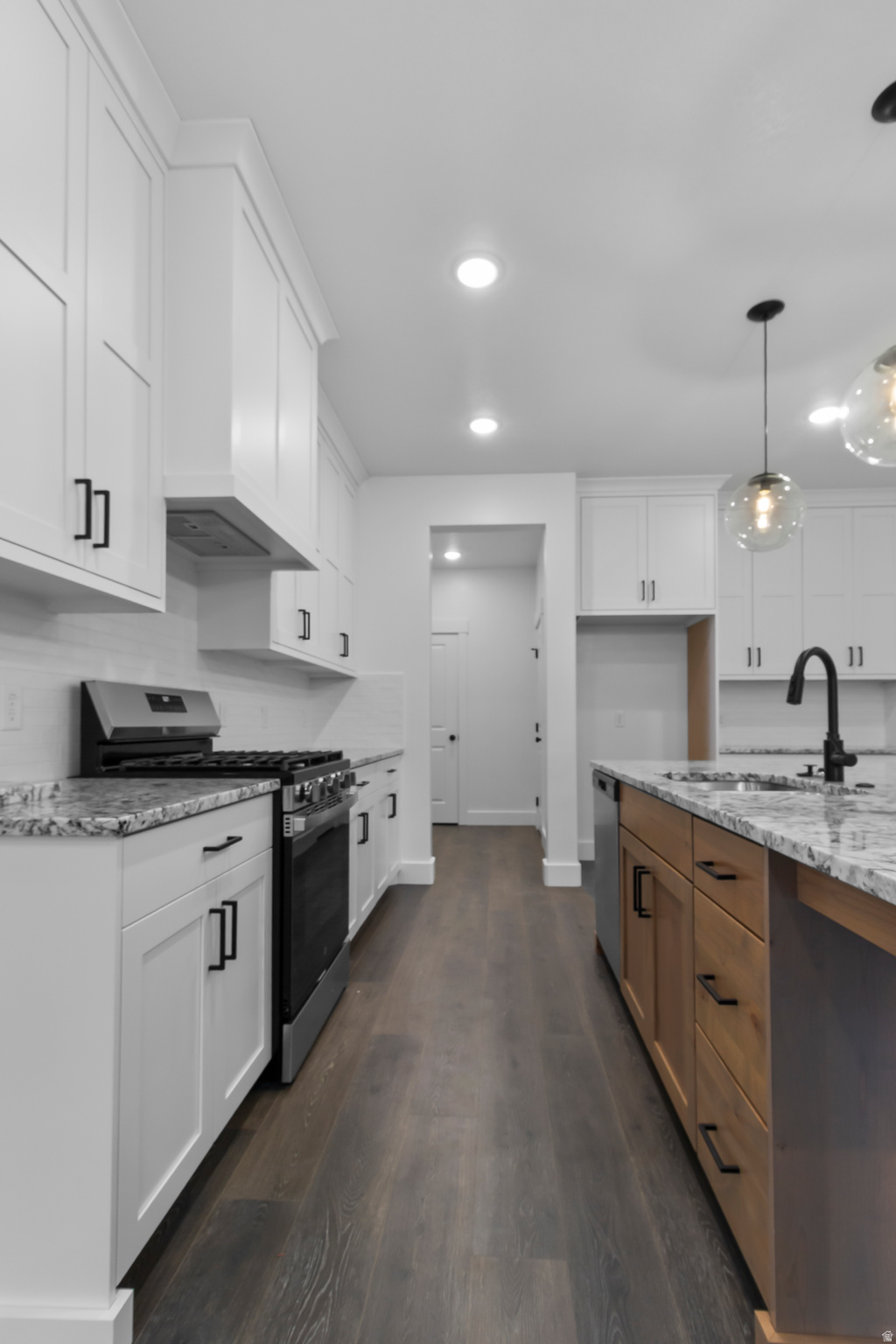 RIDGELINE PARK - Residential