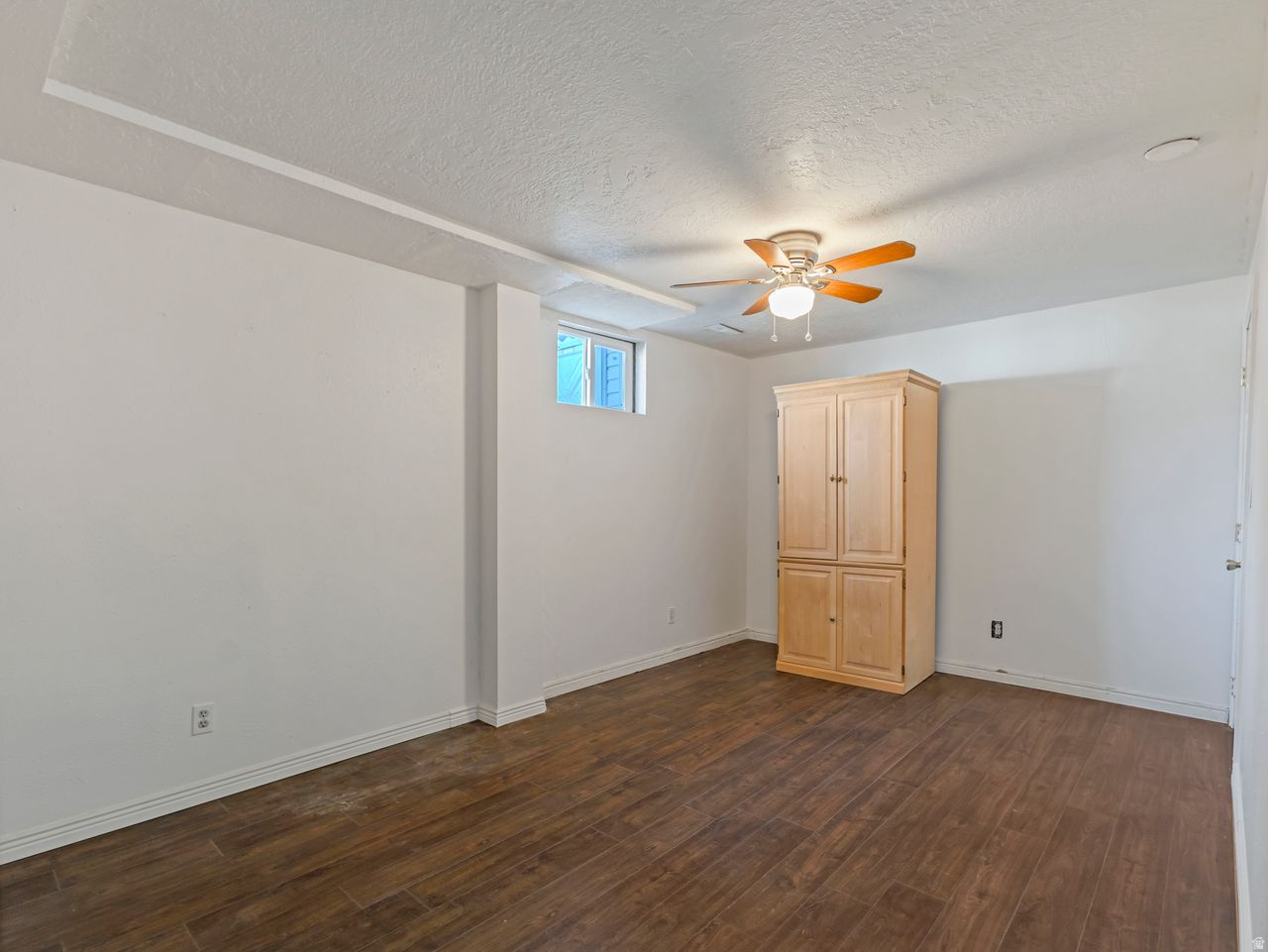 SOUTHERN ACRES - Residential