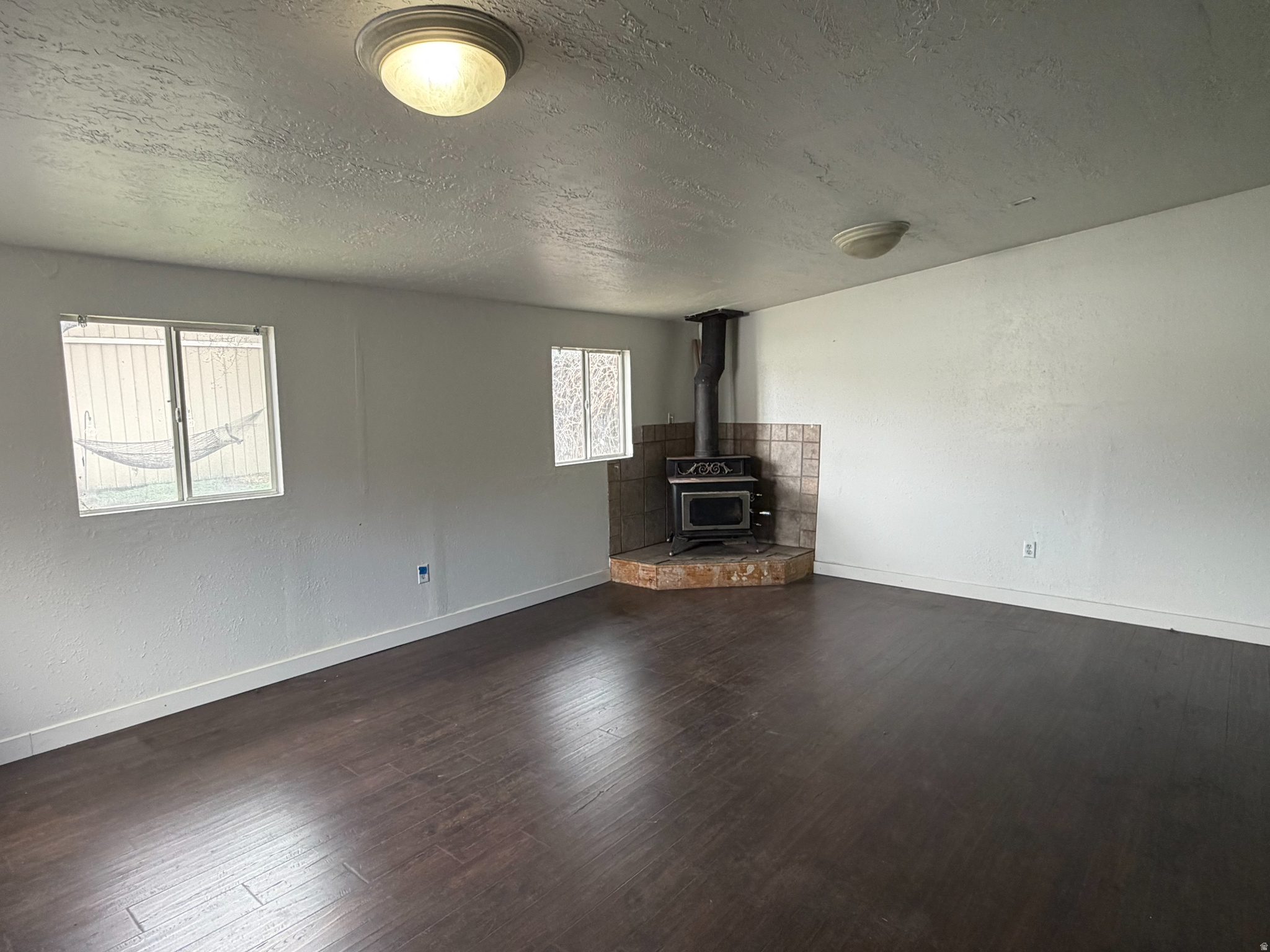 SOUTHERN ACRES - Residential