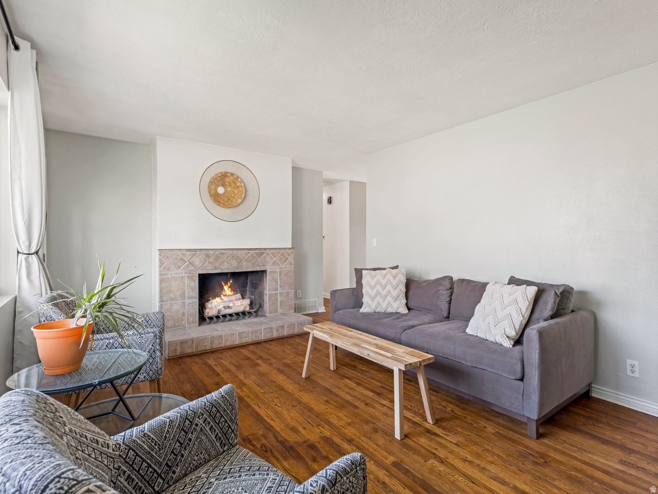 SOUTHERN ACRES - Residential