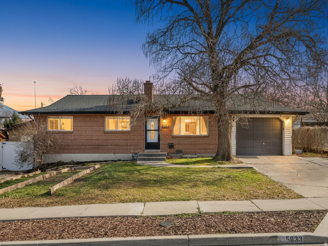 SOUTHERN ACRES - Residential