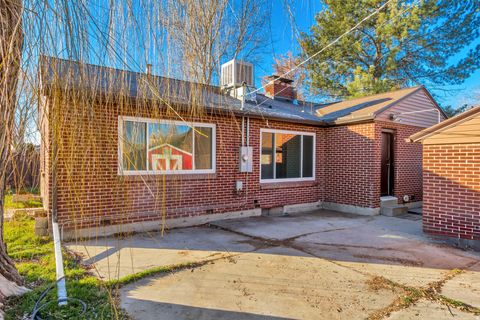 Tiny photo for 631 E 3390 S, South Salt Lake, UT 84106 (MLS # 2137514)