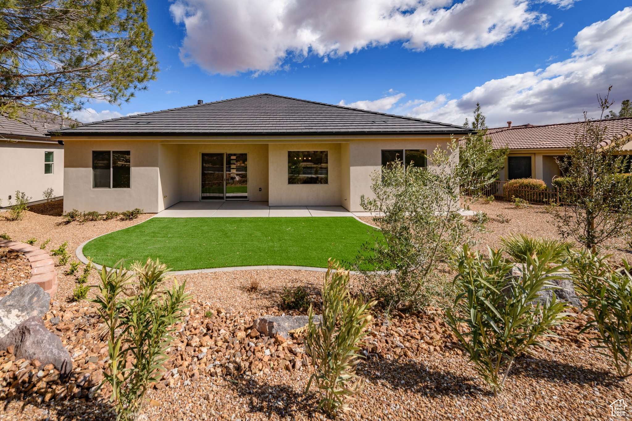 CRESCENT POINTE AT SUNBROOK - Residential