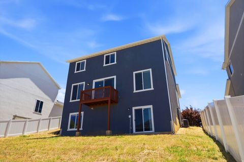 Tiny photo for 1569 E 3175 N, Layton, UT 84040 (MLS # 2166390)