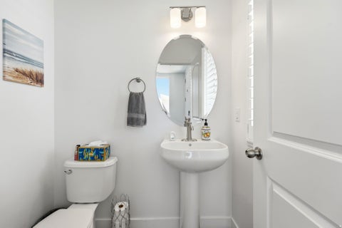Tiny photo for 1569 E 3175 N, Layton, UT 84040 (MLS # 2166390)