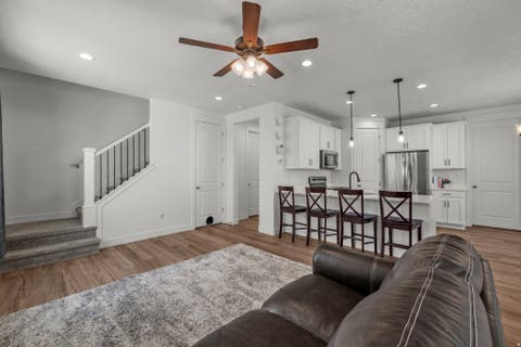 Tiny photo for 1693 N CENTER POINT LN, Salem, UT 84653 (MLS # 2168564)