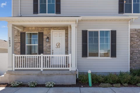 Tiny photo for 1693 N CENTER POINT LN, Salem, UT 84653 (MLS # 2168564)