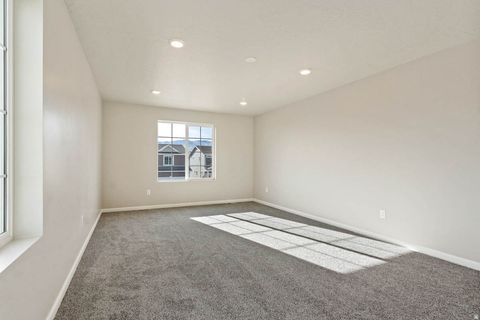 Tiny photo for 7069 N SANDSTONE WAY, Eagle Mountain, UT 84005 (MLS # 2149703)