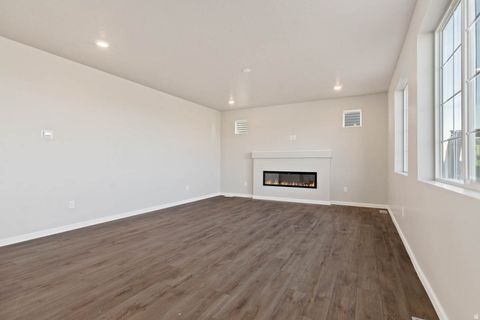 Tiny photo for 7069 N SANDSTONE WAY, Eagle Mountain, UT 84005 (MLS # 2149703)