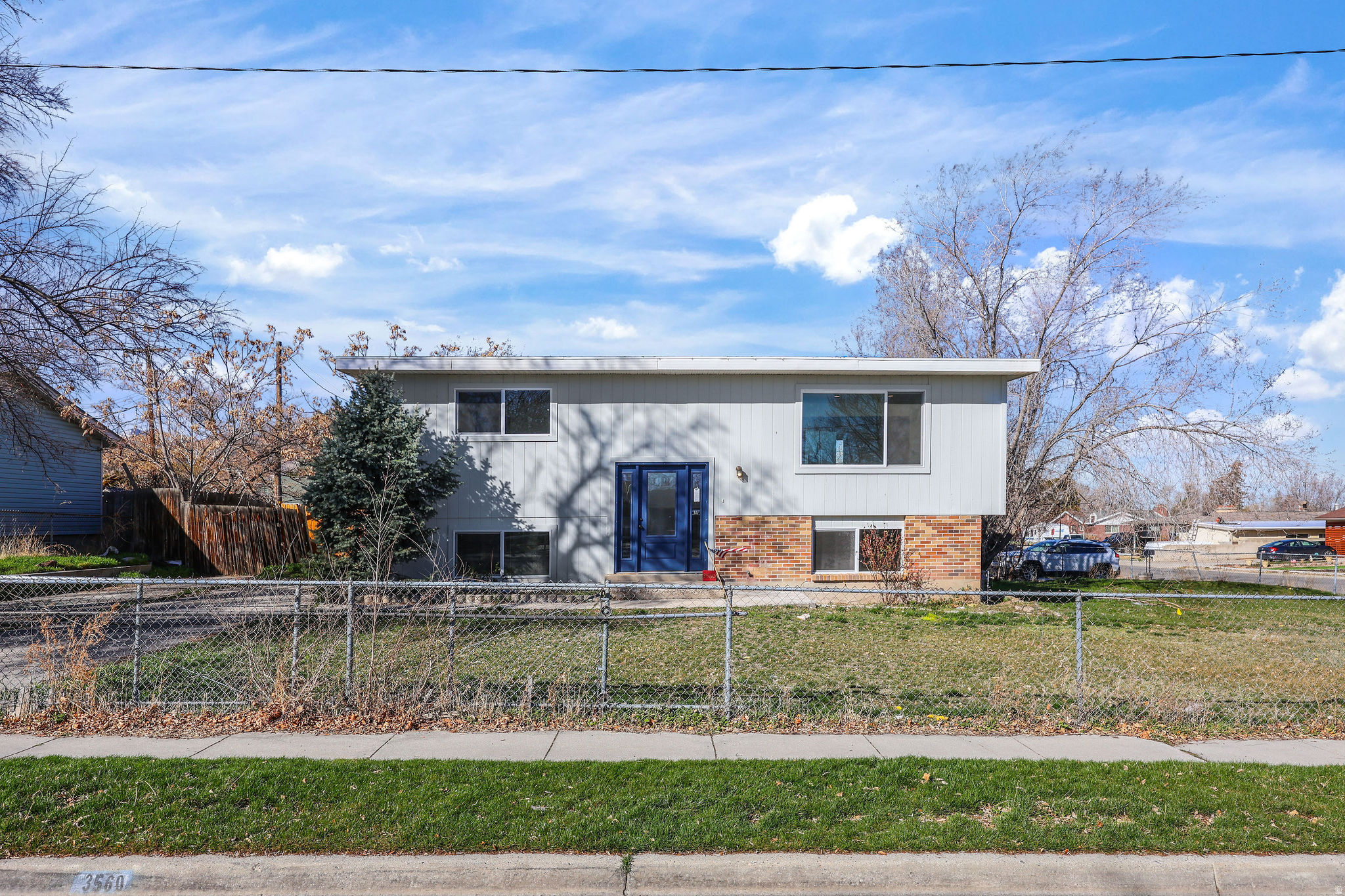 GLEN HEATHER # 4 - Residential